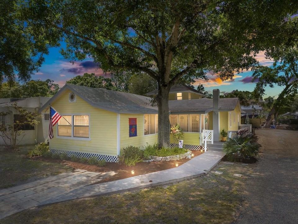 На продажу: $260,000 (1 спален, 1 ванн, 1356 Квадратных фут)