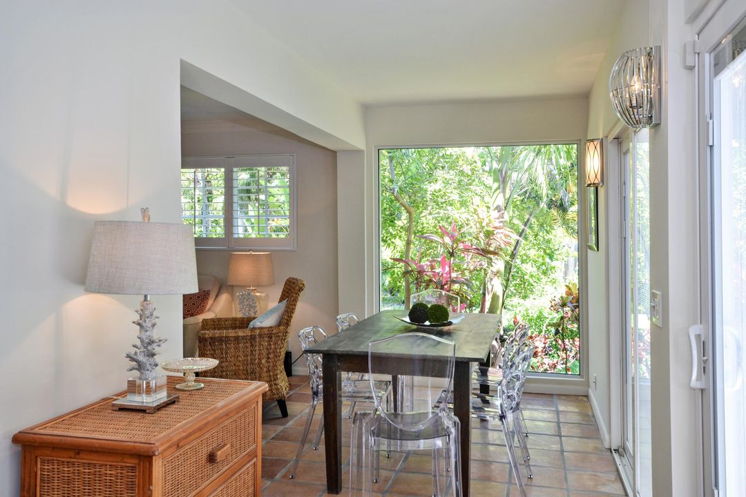 Active With Contract: $9,000 (2 beds, 1 baths, 1226 Square Feet)