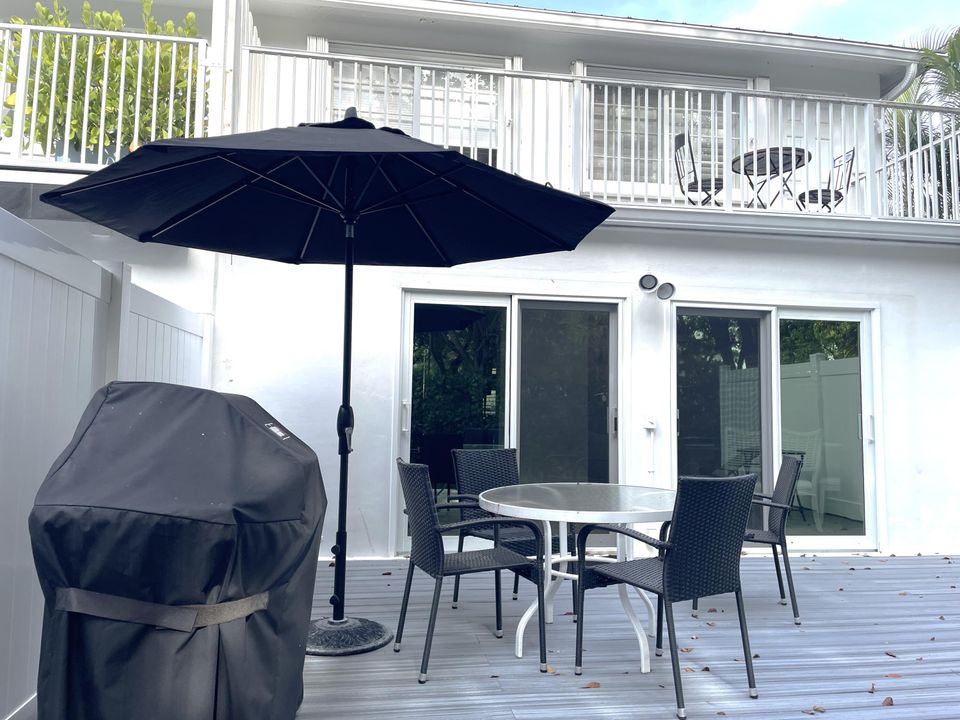 Active With Contract: $9,000 (2 beds, 1 baths, 1226 Square Feet)