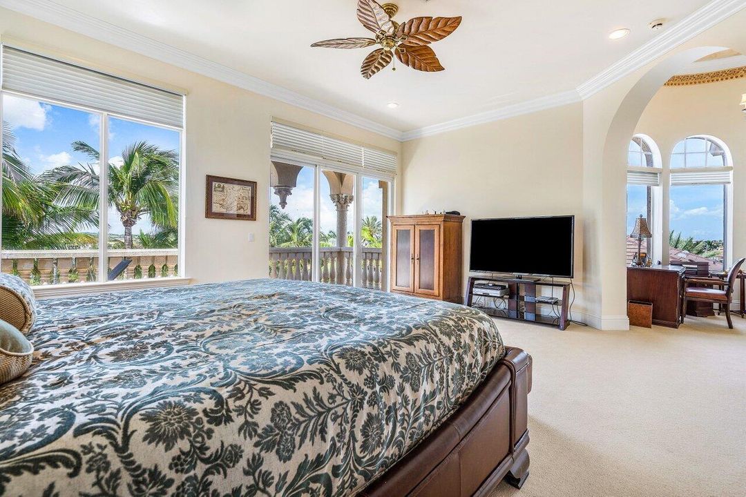 В аренду: $25,000 (3 спален, 4 ванн, 3677 Квадратных фут)