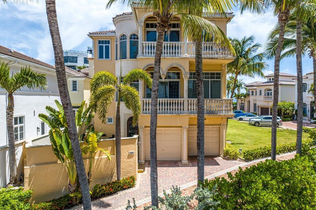 В аренду: $25,000 (3 спален, 4 ванн, 3677 Квадратных фут)