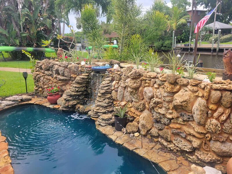 Activo con contrato: $830,000 (3 camas, 3 baños, 2094 Pies cuadrados)