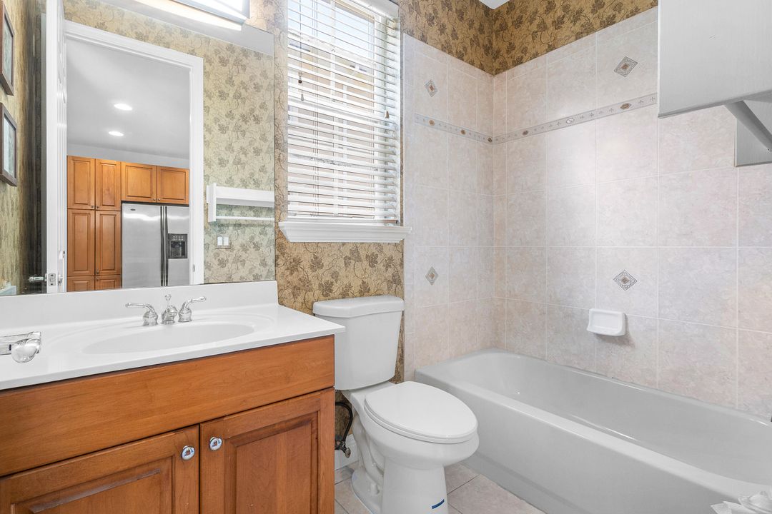 На продажу: $555,000 (3 спален, 3 ванн, 1953 Квадратных фут)