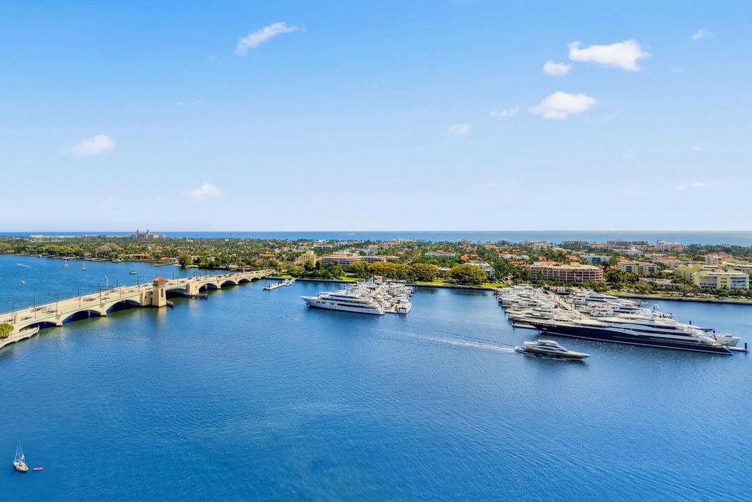 待售: $23,500,000 (4 贝兹, 5 浴室, 5544 平方英尺)