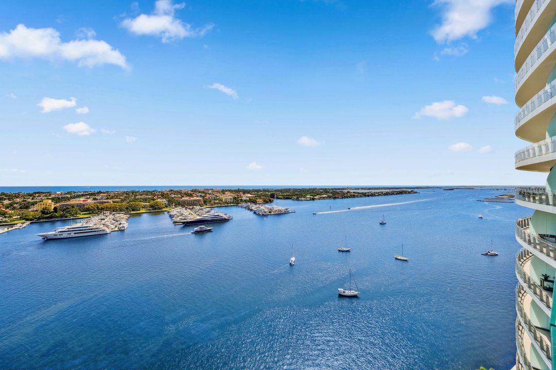 待售: $23,500,000 (4 贝兹, 5 浴室, 5544 平方英尺)