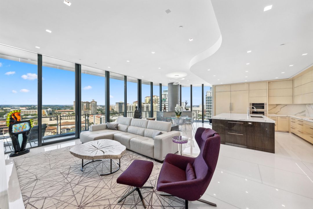 待售: $23,500,000 (4 贝兹, 5 浴室, 5544 平方英尺)