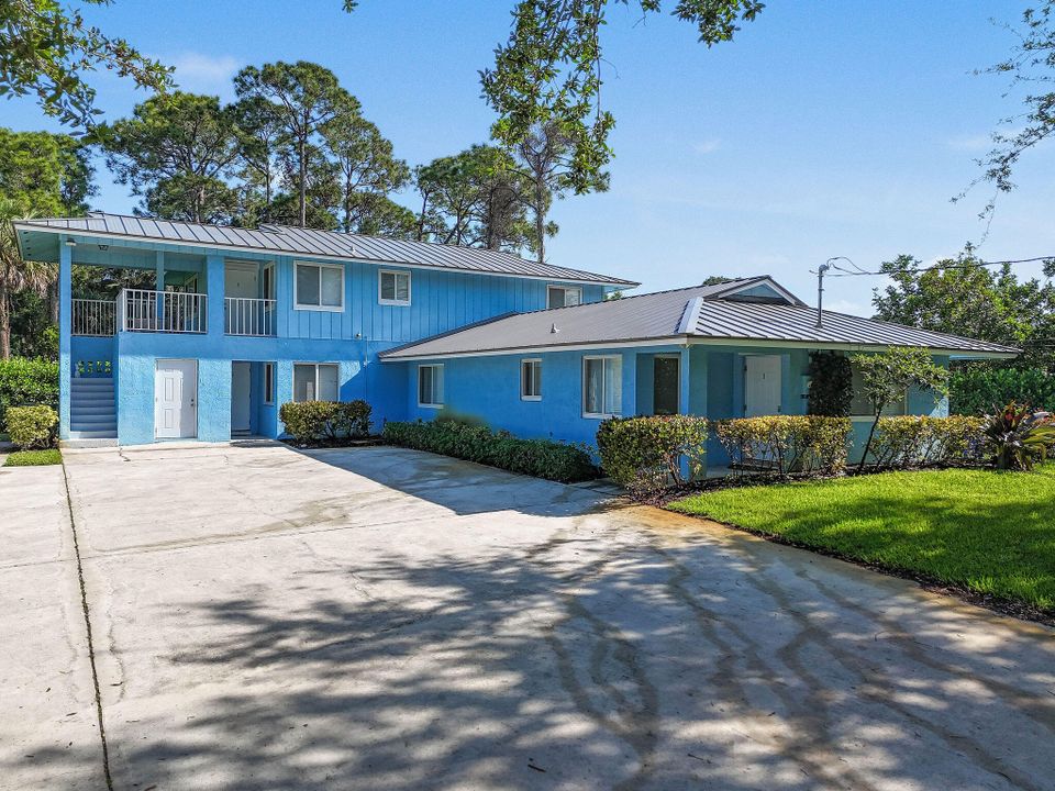 合同活跃: $1,060,000 (0 贝兹, 0 浴室, 2848 平方英尺)