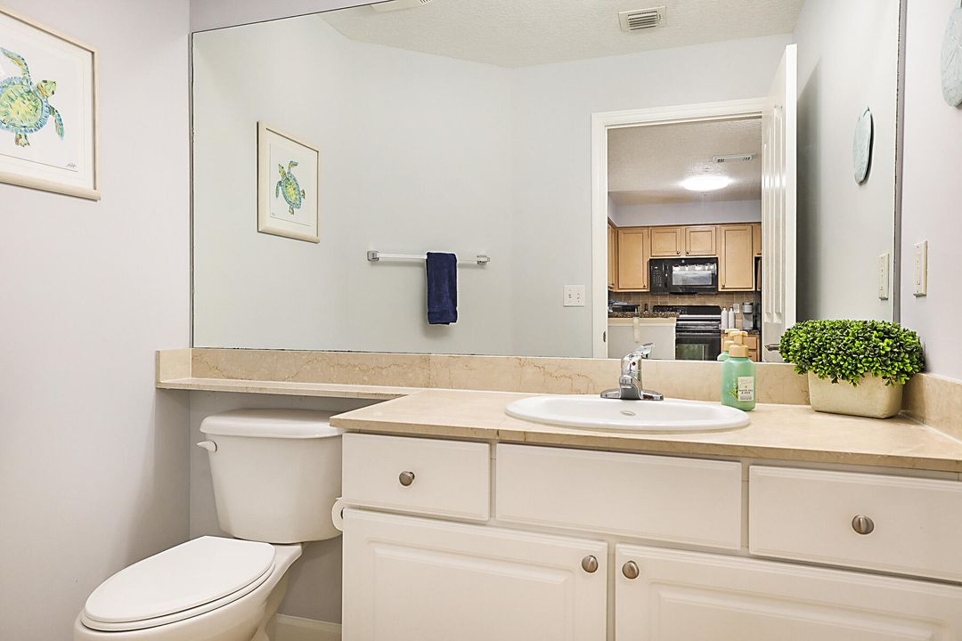 待售: $370,000 (2 贝兹, 2 浴室, 1344 平方英尺)