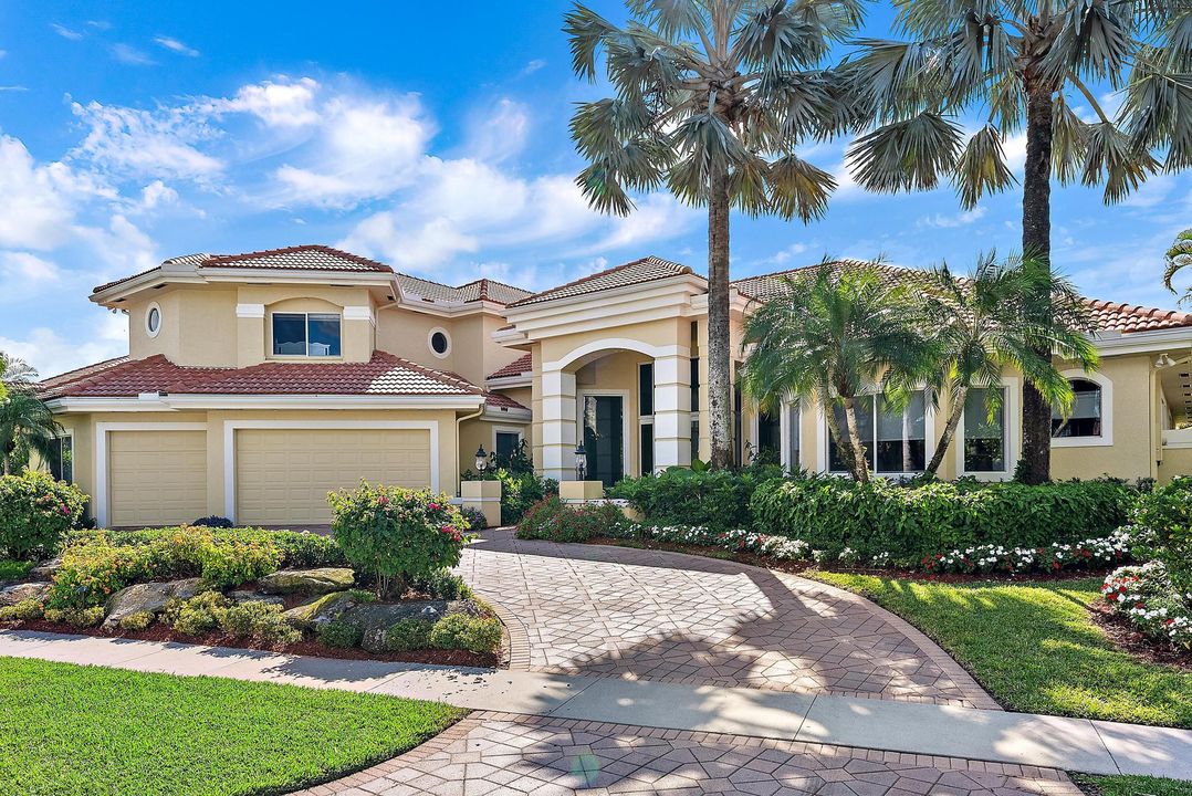 出租: $23,500 (5 贝兹, 5 浴室, 5382 平方英尺)