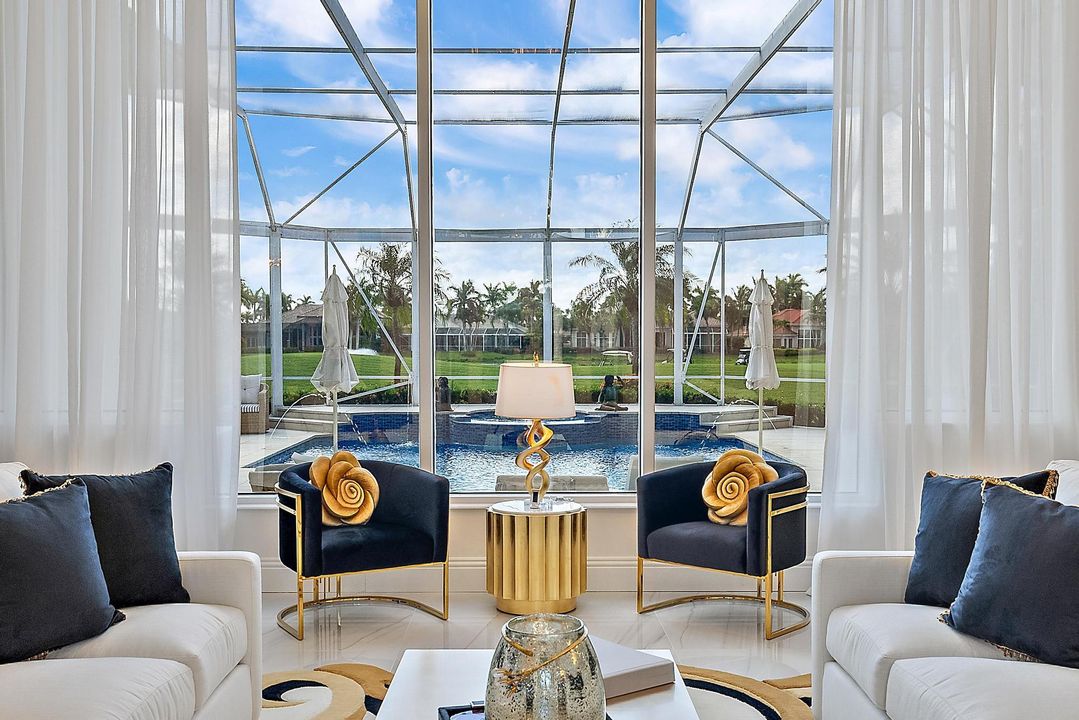 出租: $23,500 (5 贝兹, 5 浴室, 5382 平方英尺)