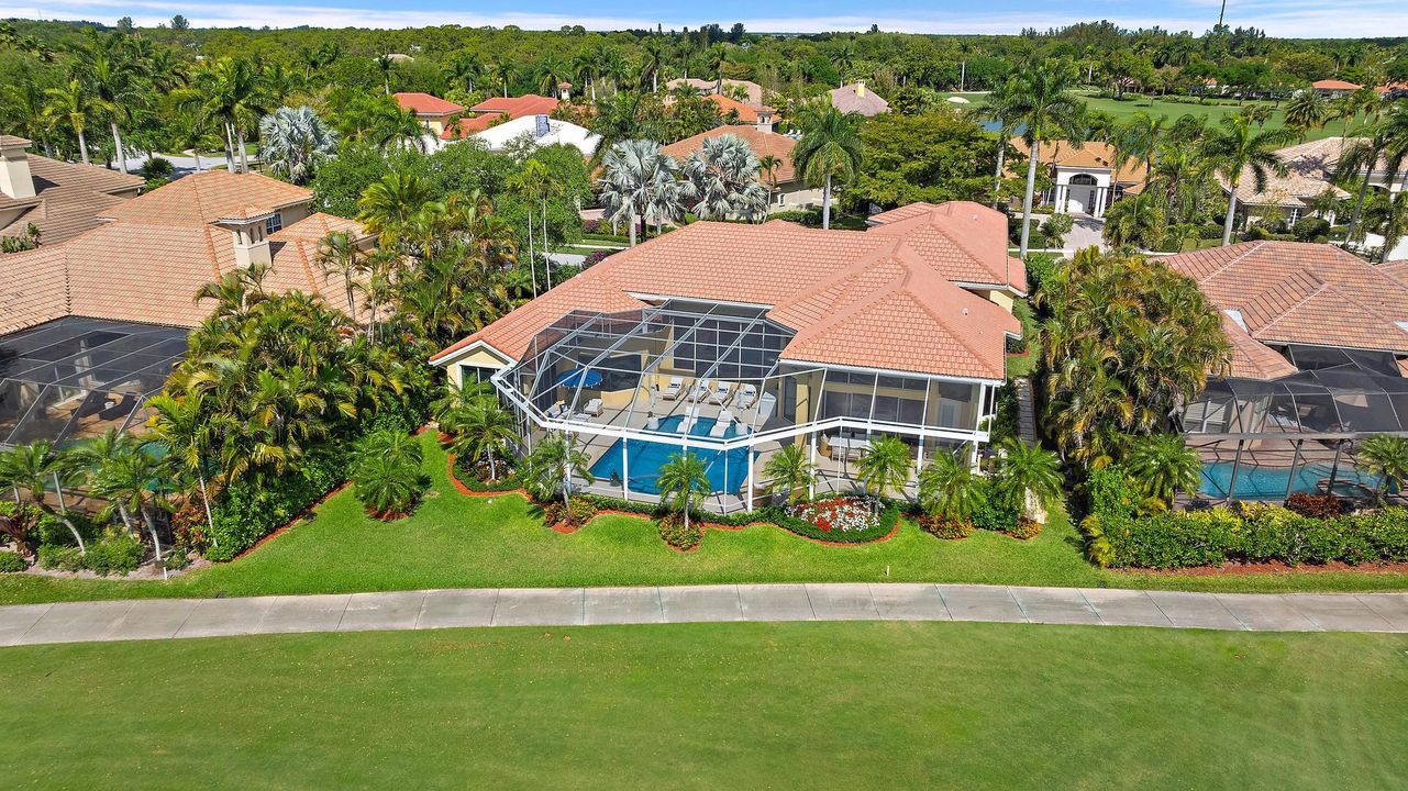 出租: $23,500 (5 贝兹, 5 浴室, 5382 平方英尺)