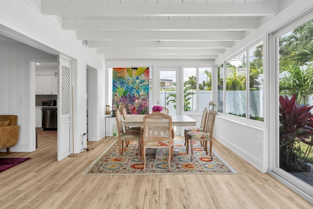 En Venta: $1,290,000 (3 camas, 2 baños, 1956 Pies cuadrados)