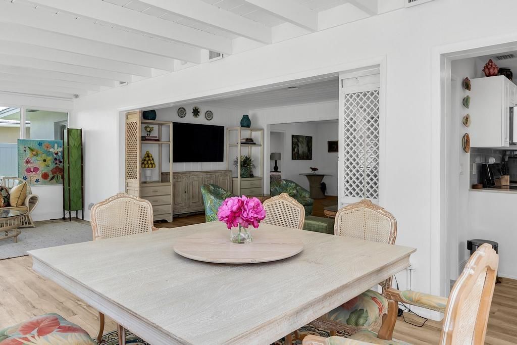 En Venta: $1,290,000 (3 camas, 2 baños, 1956 Pies cuadrados)