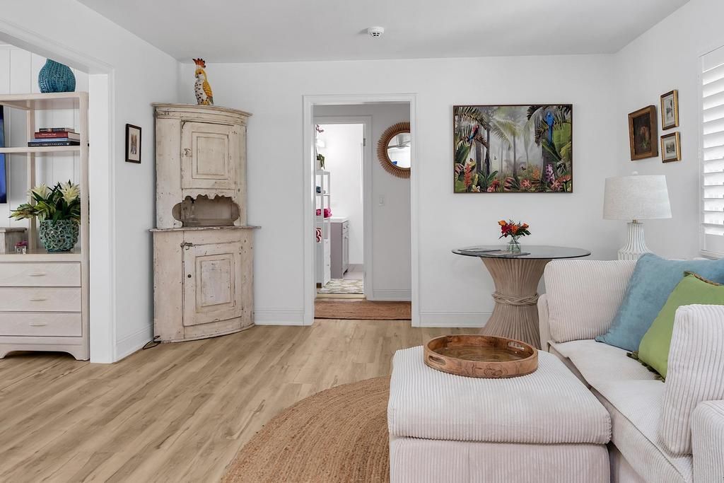 En Venta: $1,290,000 (3 camas, 2 baños, 1956 Pies cuadrados)