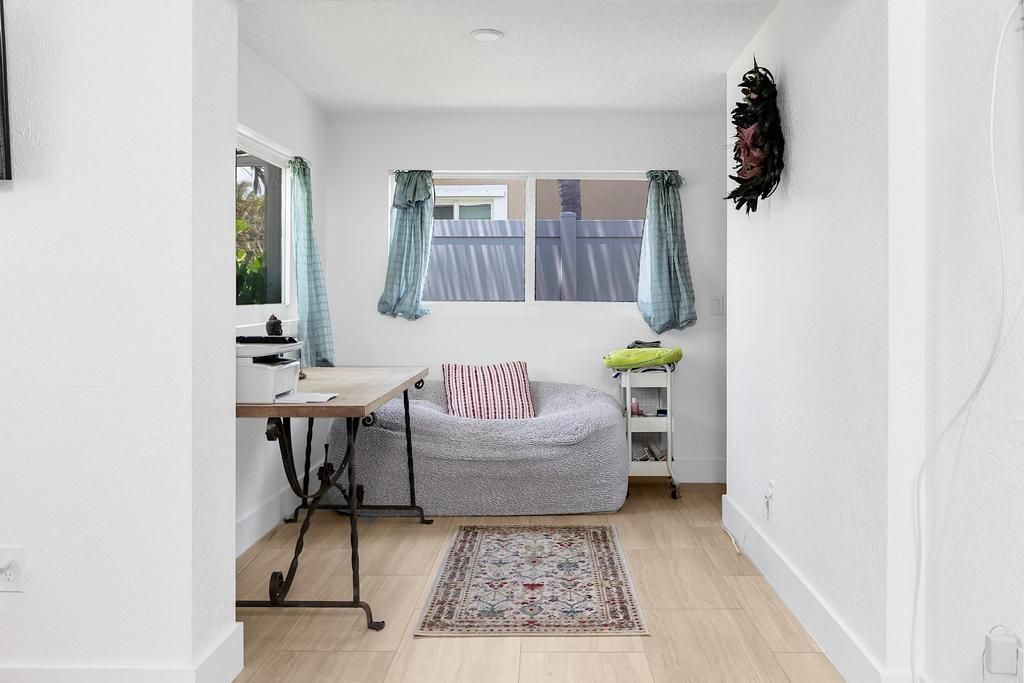 En Venta: $1,290,000 (3 camas, 2 baños, 1956 Pies cuadrados)