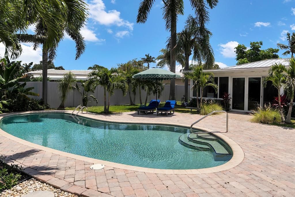 En Venta: $1,290,000 (3 camas, 2 baños, 1956 Pies cuadrados)