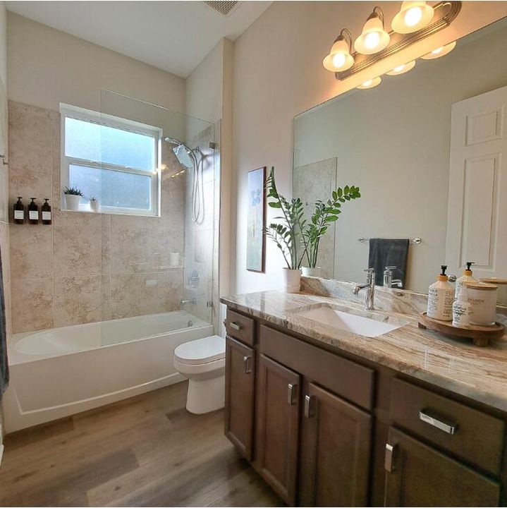 For Sale: $640,000 (3 beds, 2 baths, 1817.5 Square Feet)