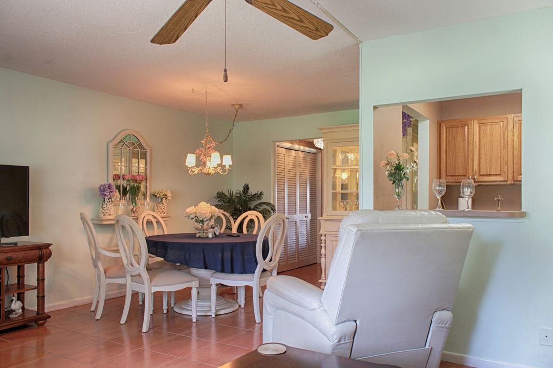 For Sale: $115,000 (1 beds, 1 baths, 646 Square Feet)