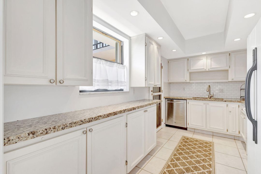 Activo con contrato: $399,000 (2 camas, 2 baños, 1400 Pies cuadrados)