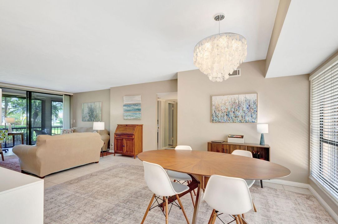 Activo con contrato: $399,000 (2 camas, 2 baños, 1400 Pies cuadrados)