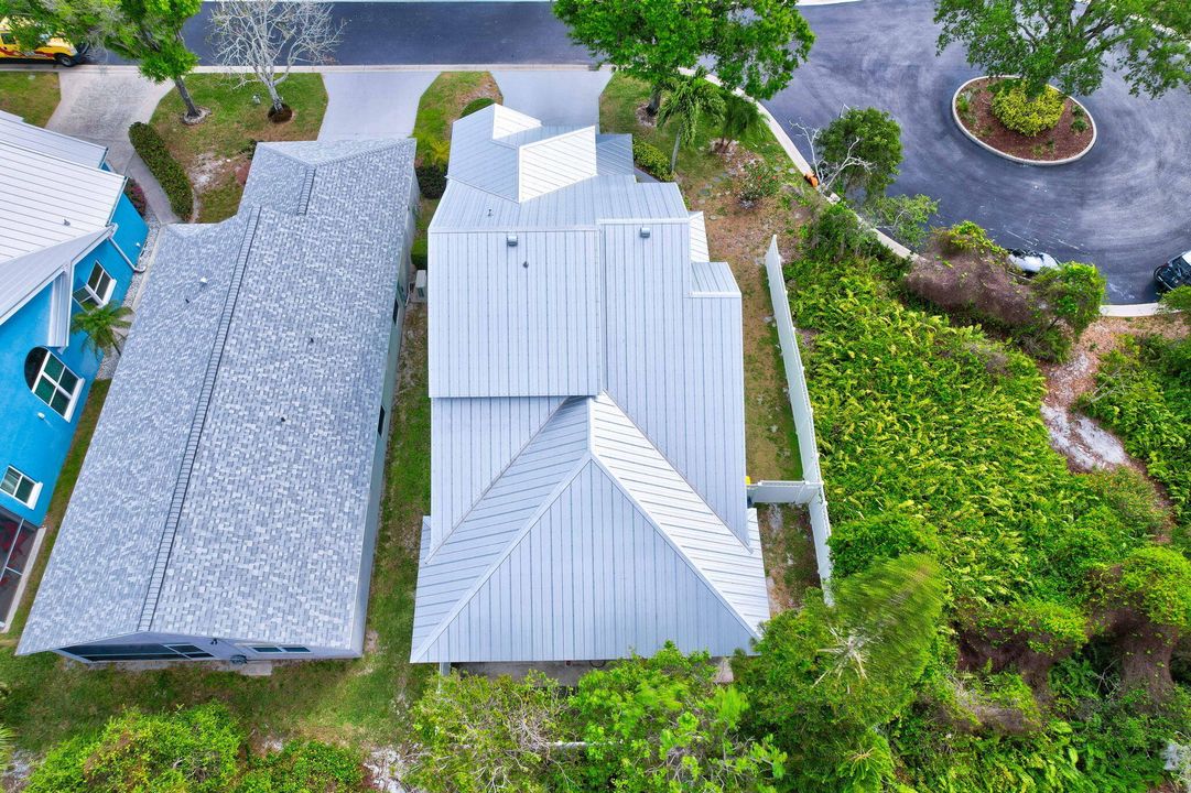 合同活跃: $465,000 (4 贝兹, 2 浴室, 1867 平方英尺)