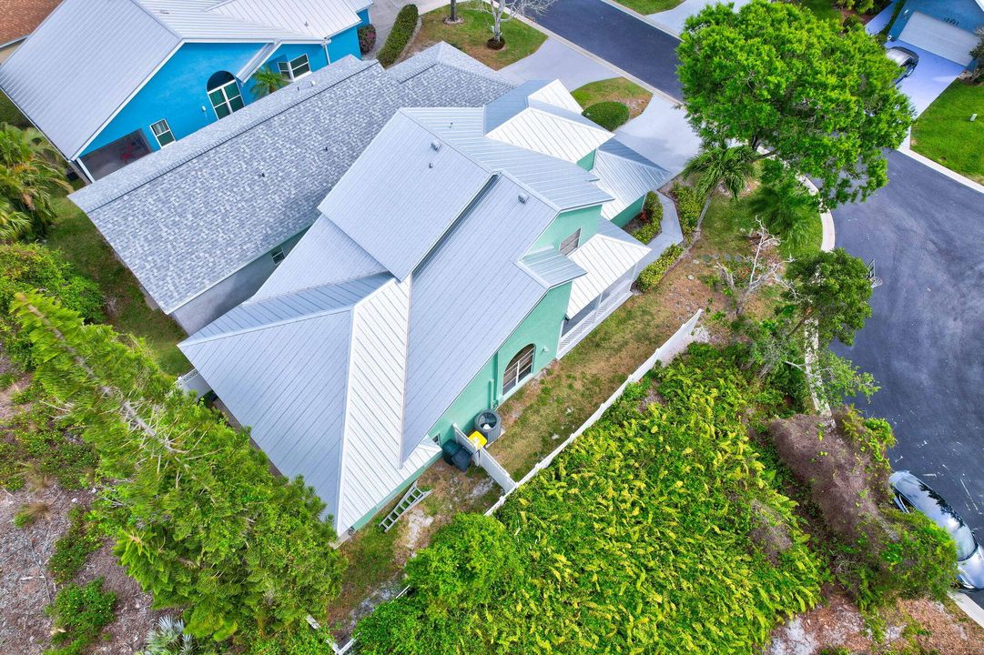 合同活跃: $465,000 (4 贝兹, 2 浴室, 1867 平方英尺)