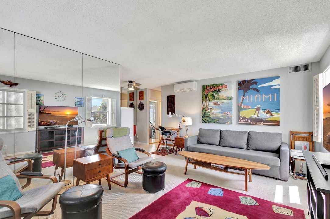 待售: $299,000 (1 贝兹, 1 浴室, 620 平方英尺)