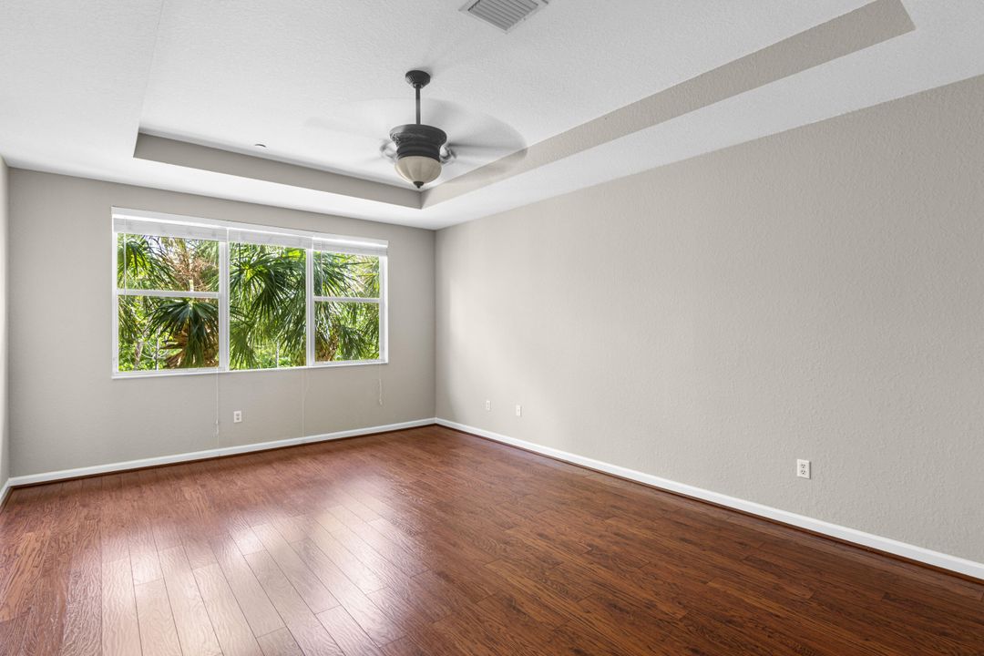 待售: $368,500 (3 贝兹, 2 浴室, 2164 平方英尺)