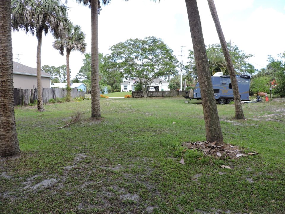 合同活跃: $89,900 (0 贝兹, 0 浴室, 0 平方英尺)