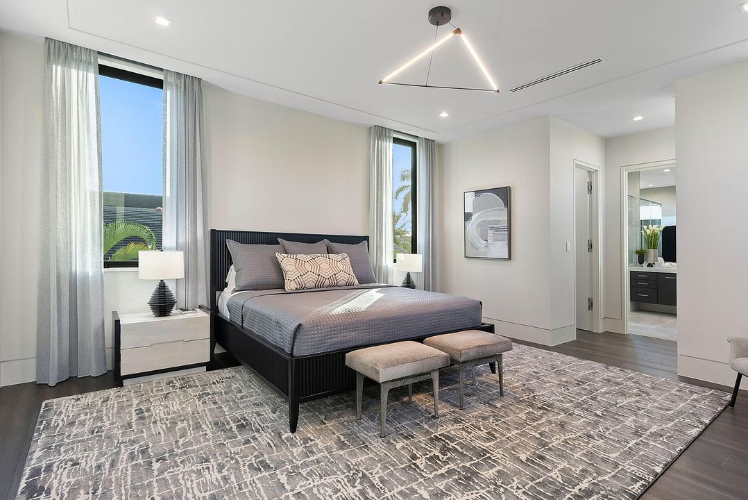 For Sale: $40,000,000 (6 beds, 7 baths, 10660 Square Feet)