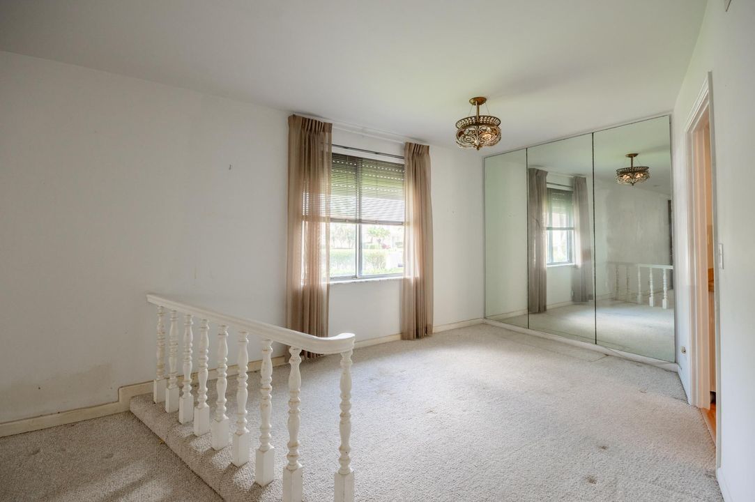 Active With Contract: $214,980 (2 beds, 2 baths, 1450 Square Feet)