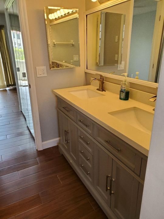 На продажу: $104,900 (1 спален, 1 ванн, 660 Квадратных фут)