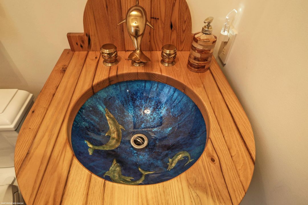 待售: $24,000,000 (7 贝兹, 7 浴室, 7653 平方英尺)