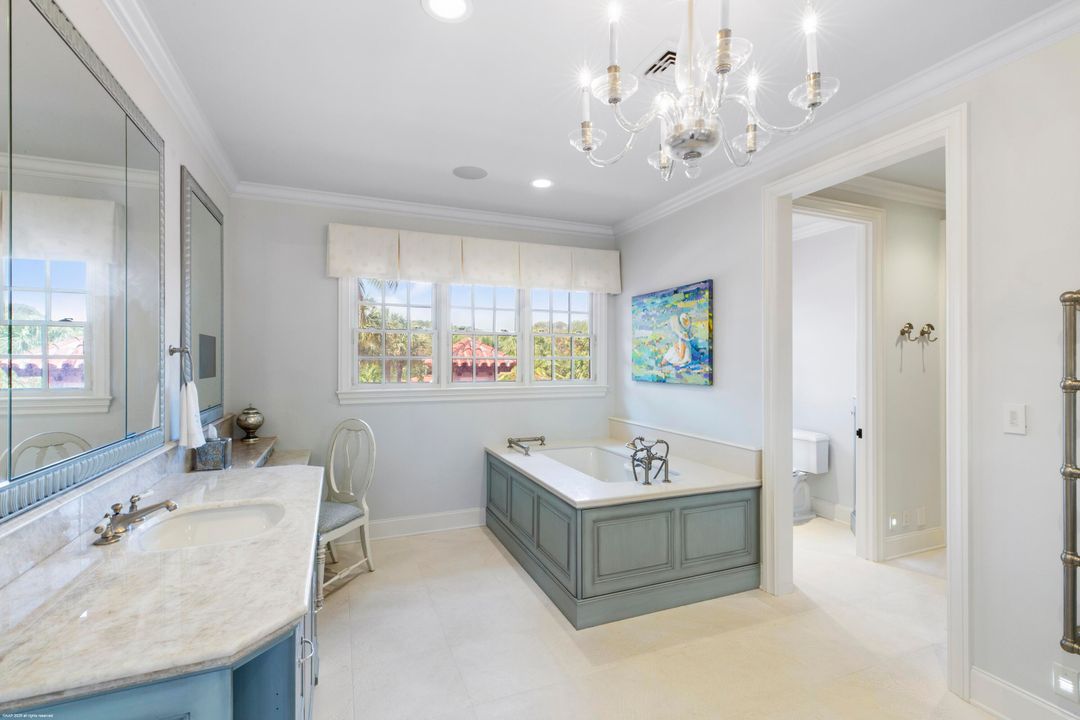 待售: $24,000,000 (7 贝兹, 7 浴室, 7653 平方英尺)