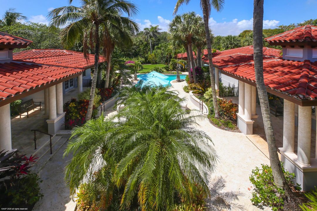 待售: $24,000,000 (7 贝兹, 7 浴室, 7653 平方英尺)