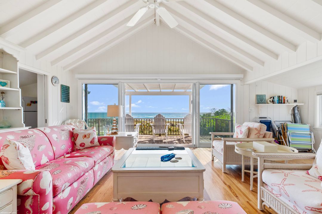 待售: $24,000,000 (7 贝兹, 7 浴室, 7653 平方英尺)