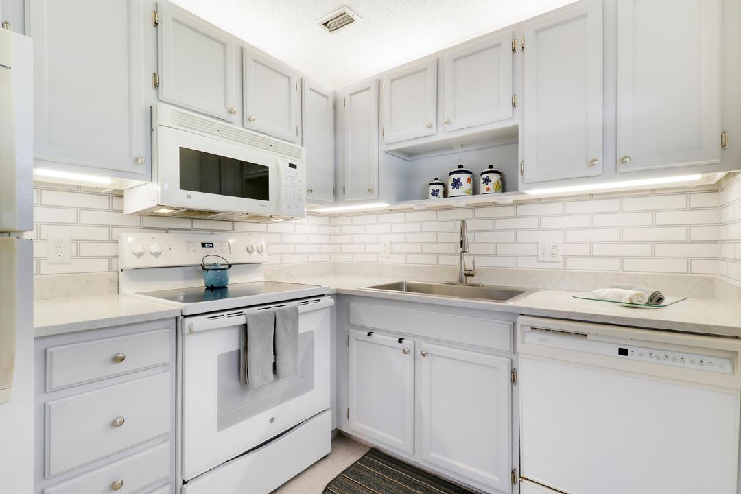 Activo con contrato: $120,000 (1 camas, 1 baños, 747 Pies cuadrados)