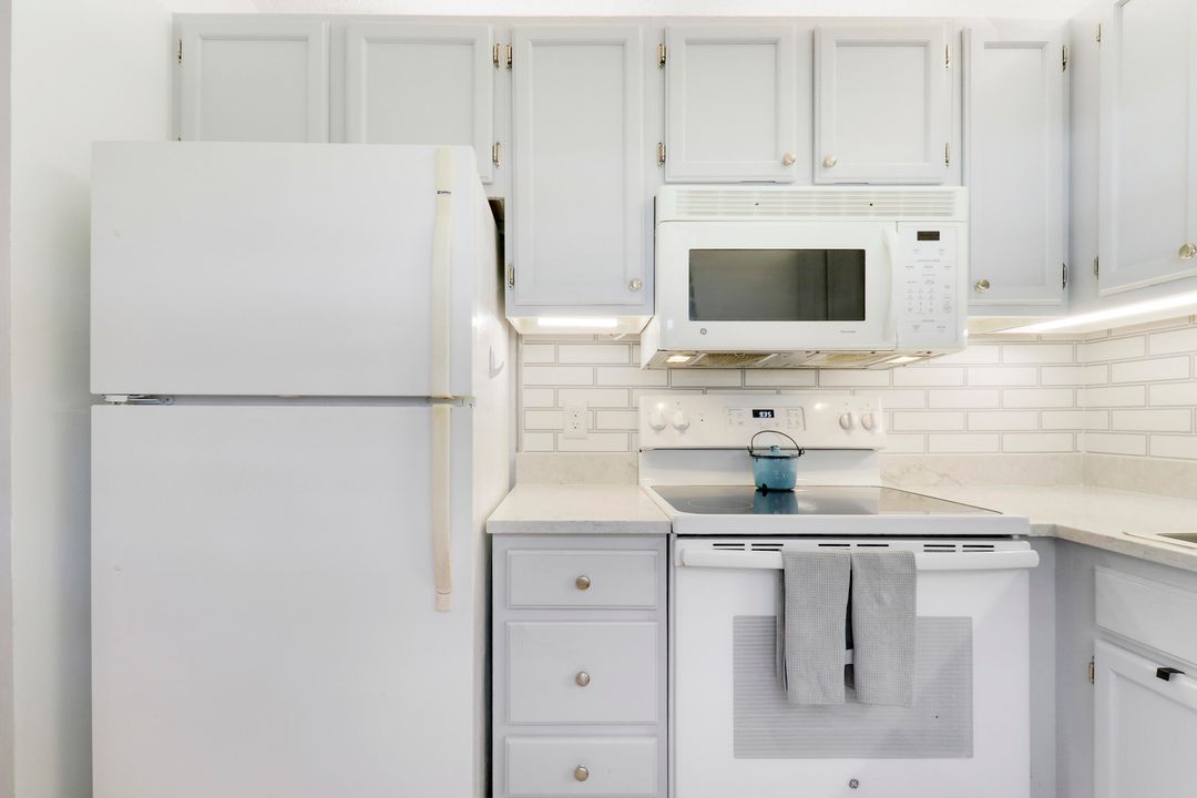 Activo con contrato: $120,000 (1 camas, 1 baños, 747 Pies cuadrados)