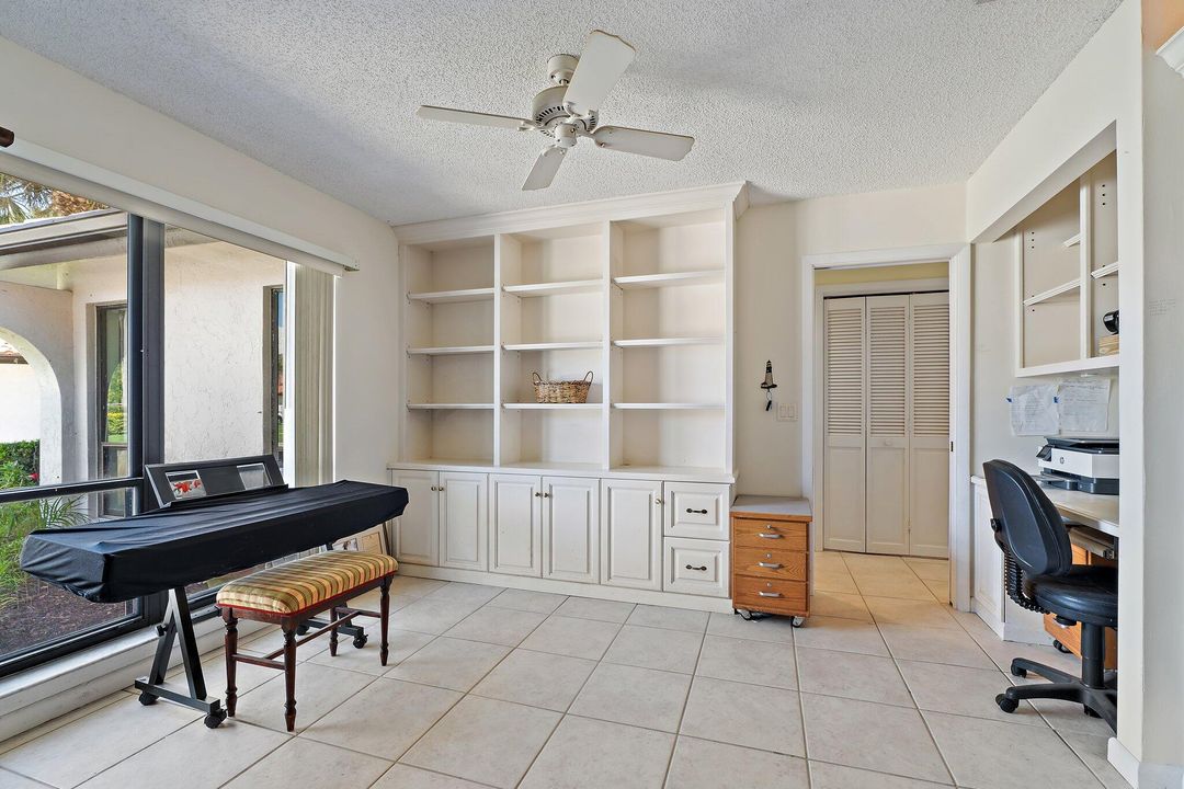 For Sale: $389,000 (3 beds, 2 baths, 1546 Square Feet)