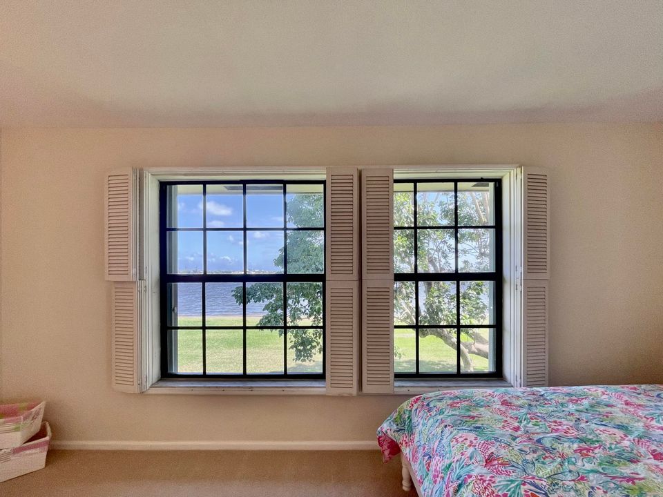 En Venta: $1,349,000 (4 camas, 3 baños, 2463 Pies cuadrados)