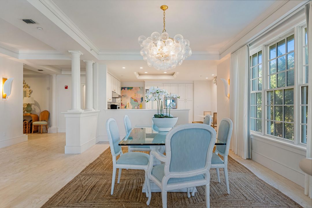 Active With Contract: $3,300,000 (3 beds, 2 baths, 3309 Square Feet)