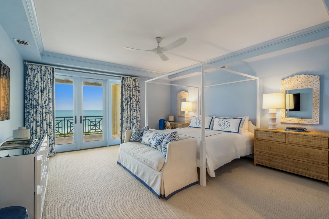 Active With Contract: $3,300,000 (3 beds, 2 baths, 3309 Square Feet)