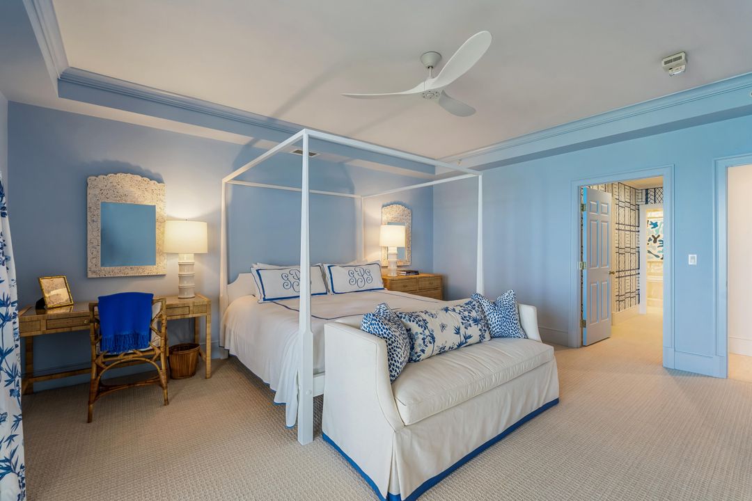 Active With Contract: $3,300,000 (3 beds, 2 baths, 3309 Square Feet)