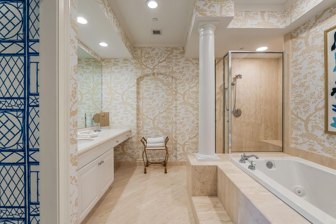 Active With Contract: $3,300,000 (3 beds, 2 baths, 3309 Square Feet)