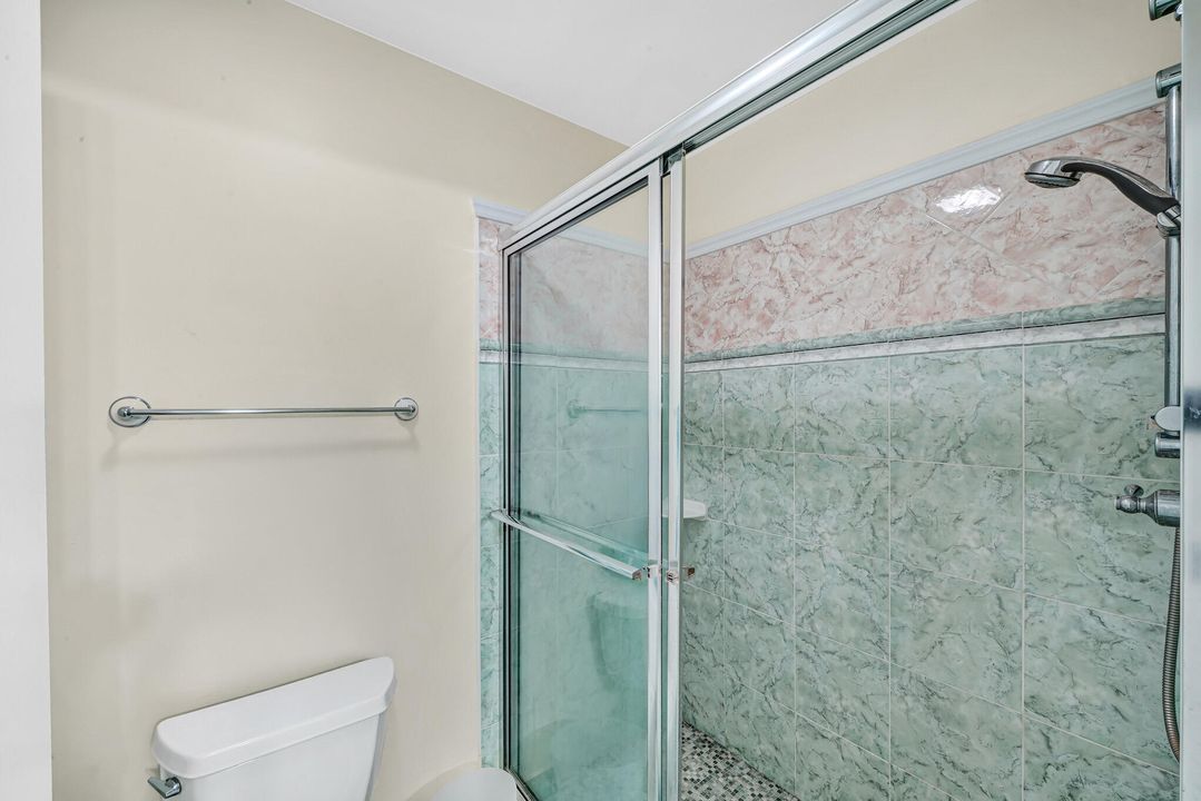 Под контрактом: $314,711 (2 спален, 2 ванн, 938 Квадратных фут)