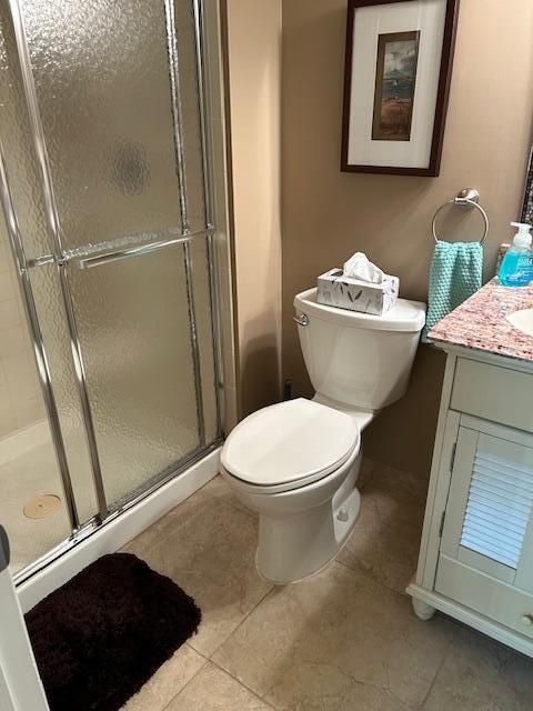 Activo con contrato: $120,000 (2 camas, 2 baños, 964 Pies cuadrados)