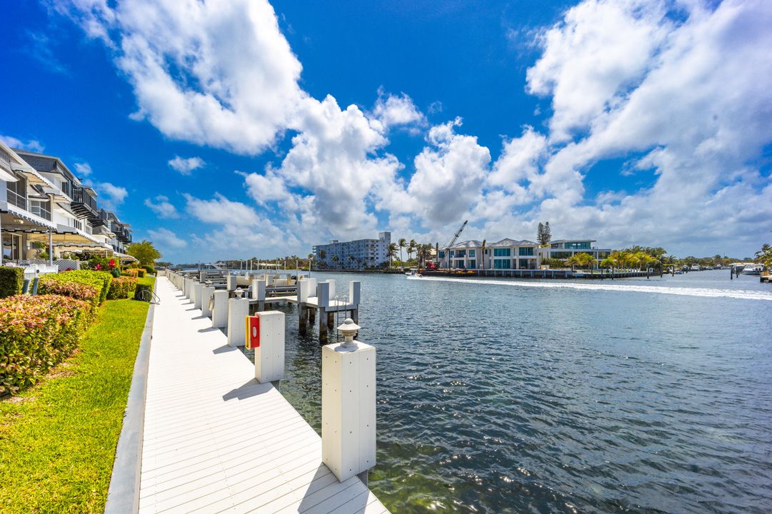 На продажу: $779,900 (3 спален, 2 ванн, 1618 Квадратных фут)