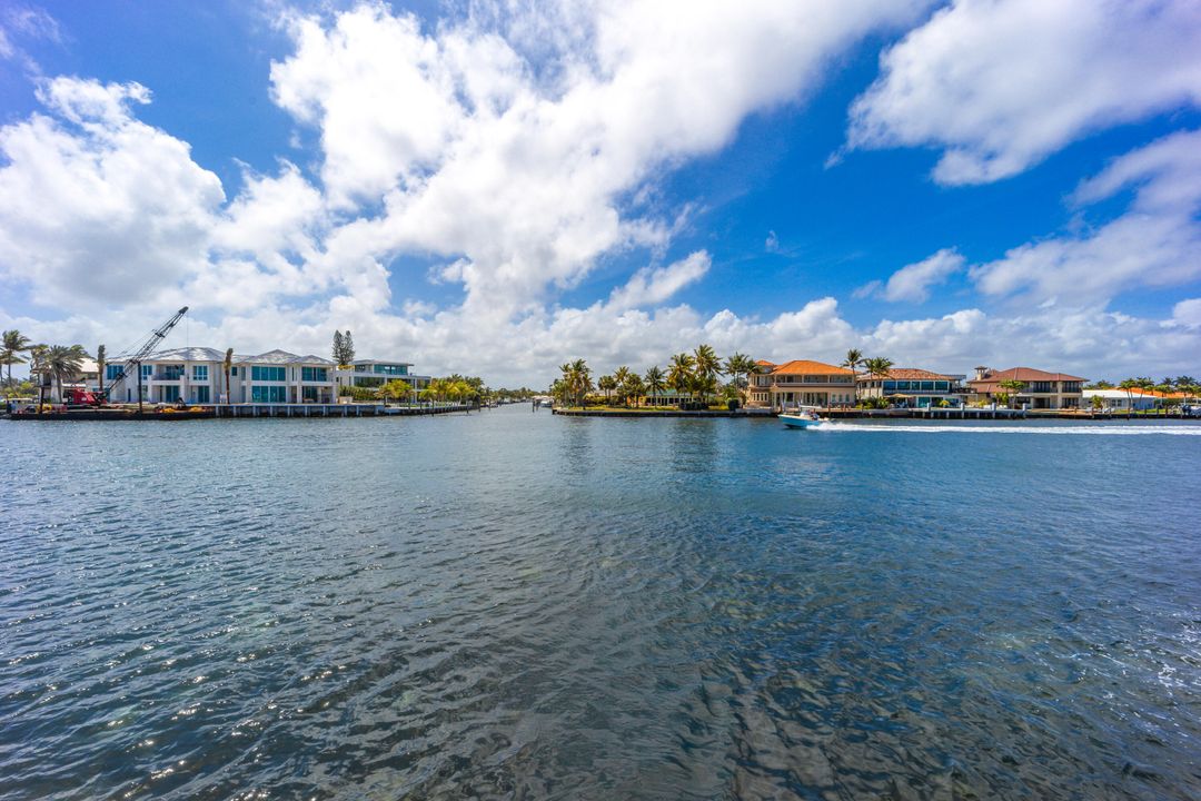 На продажу: $779,900 (3 спален, 2 ванн, 1618 Квадратных фут)