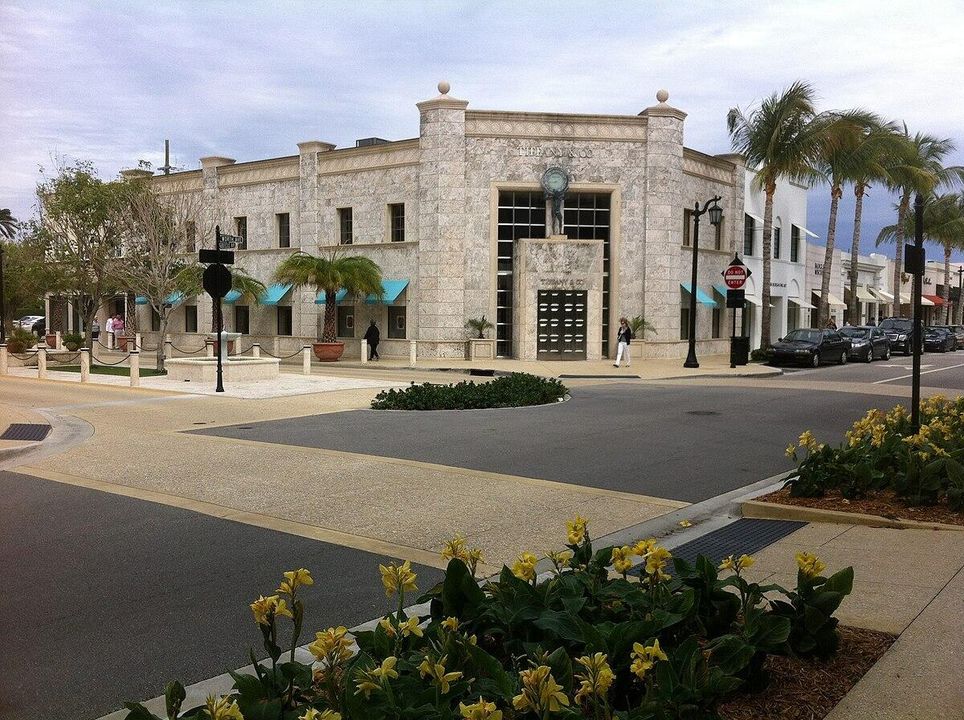 For Rent: $5,500 (2 beds, 2 baths, 1574 Square Feet)