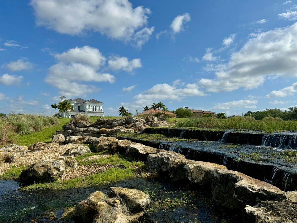 Recently Sold: $399,000 (0 beds, 0 baths, 0 Square Feet)